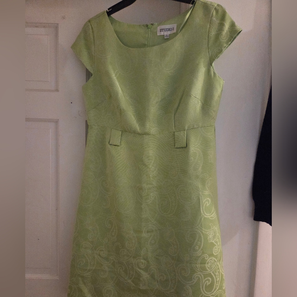 Studio I Light Green Mini Dress with Paisley Design